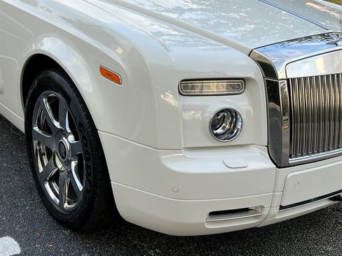 Used 2010 Rolls-Royce Phantom Coupe RWD image 8