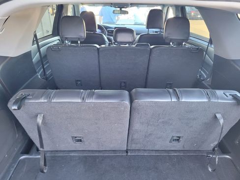 Used 2024 Ford Explorer XLT w/ Equipment Group 202A image 14