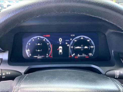 Used 2024 Toyota Tacoma TRD Off-Road AWD/4WD image 25