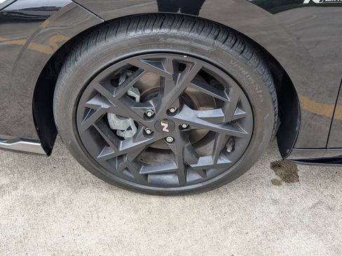 Used 2024 Hyundai Elantra N Line image 9