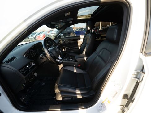 Used 2022 Honda Civic Sport Touring image 9