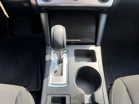 Used 2018 Subaru Outback 2.5i w/ Popular Package #1 AWD/4WD image 16