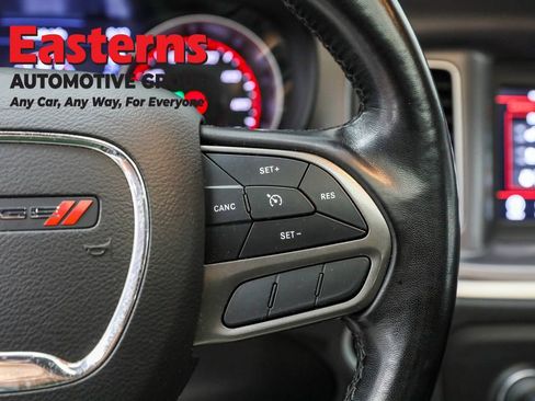 Used 2022 Dodge Charger SXT w/ Leather Interior Group image 16