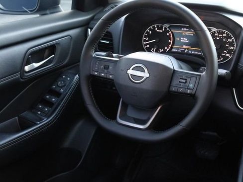Certified 2025 Nissan Rogue SV w/ SV Premium Package FWD image 26