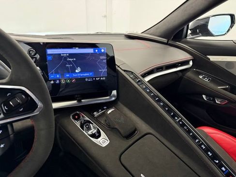 Used 2022 Chevrolet Corvette Stingray w/ Z51 Performance Package image 41