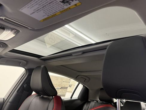 New 2026 Toyota Prius XSE image 18