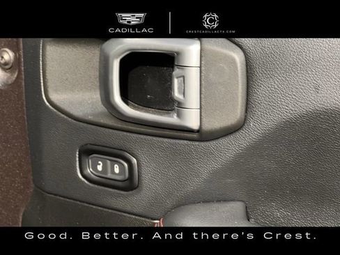 Used 2019 Jeep Wrangler Unlimited Rubicon AWD/4WD image 25