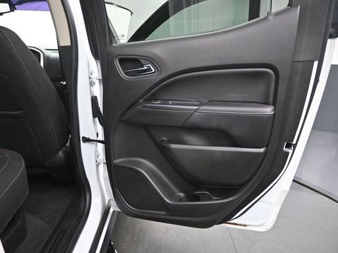 Used 2019 GMC Canyon SLE w/ SLE Convenience Package AWD/4WD image 16