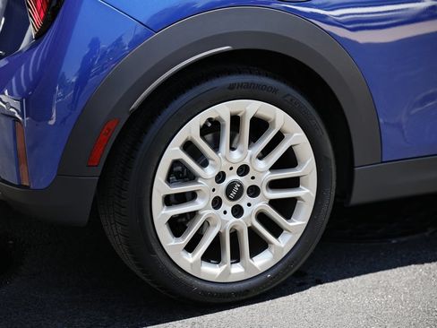 Used 2025 MINI Cooper S FWD image 15