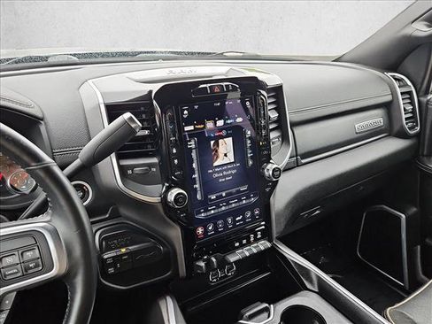 Used 2020 RAM 3500 Laramie w/ Night Edition AWD/4WD image 22
