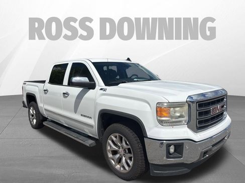 Used 2015 GMC Sierra 1500 SLT w/ SLT Crew Cab Value Package image 3