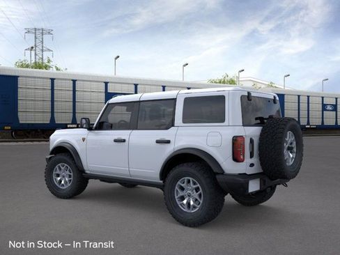 New 2025 Ford Bronco Badlands image 4