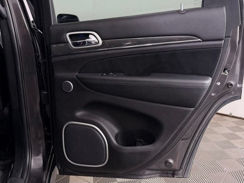 Used 2020 Jeep Grand Cherokee SRT AWD/4WD image 30
