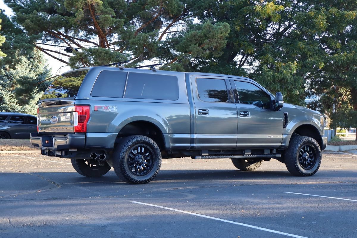 Used 2019 Ford F250 Lariat w/ Lariat Ultimate Package AWD/4WD image 5