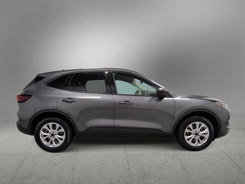 Used 2025 Ford Escape Active image 9