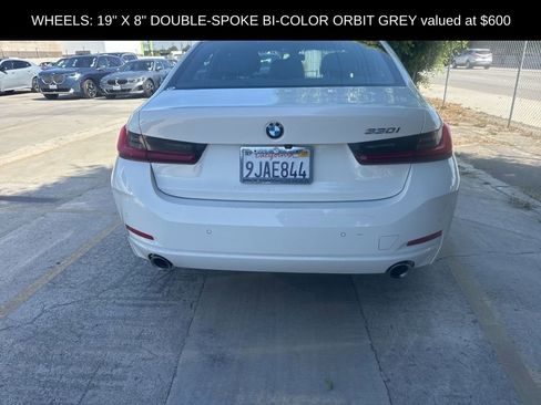 Used 2023 BMW 330i Sedan w/ Parking Assistance Package RWD image 4