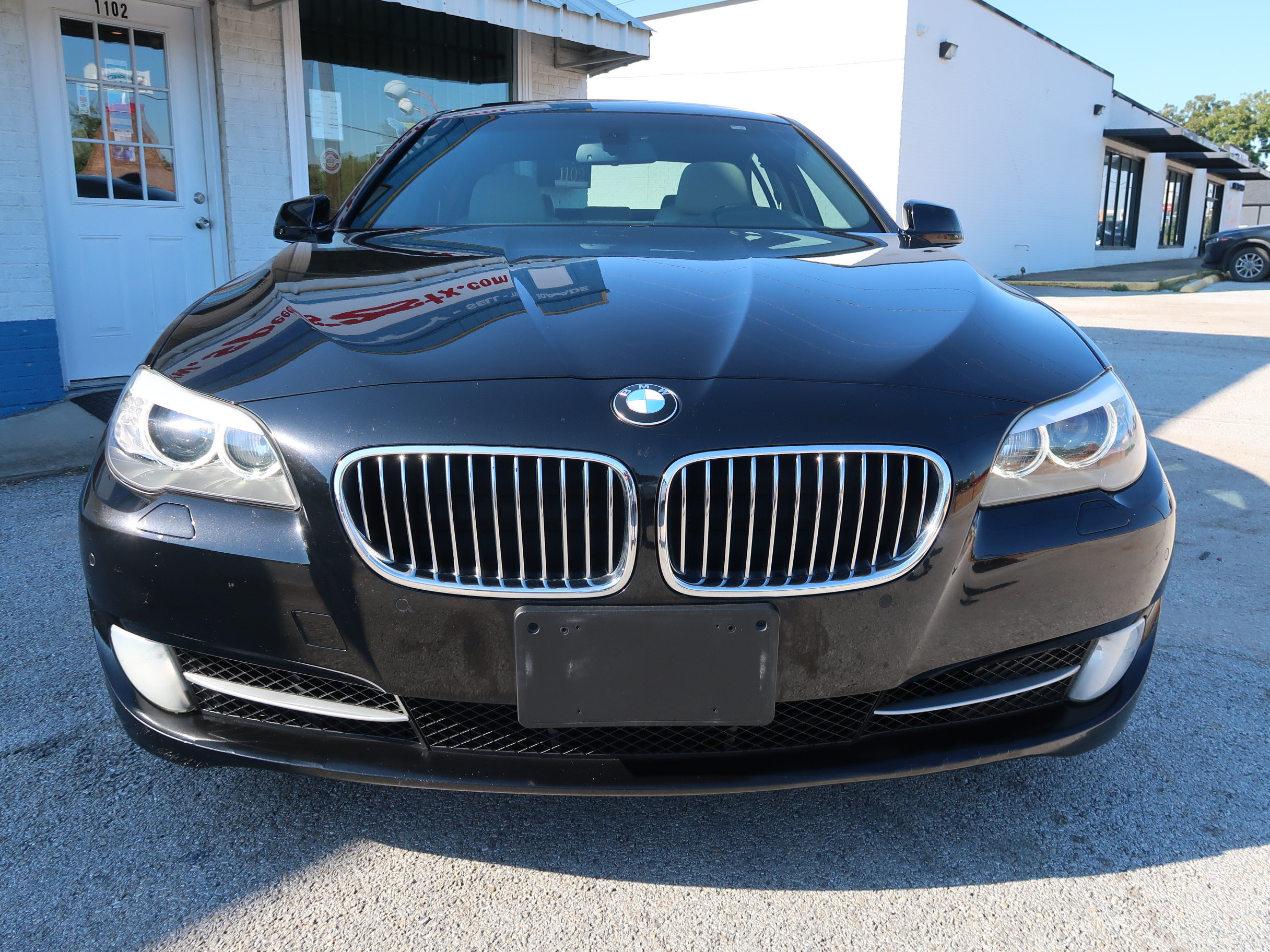 Used 2012 BMW 528i Sedan RWD image 11