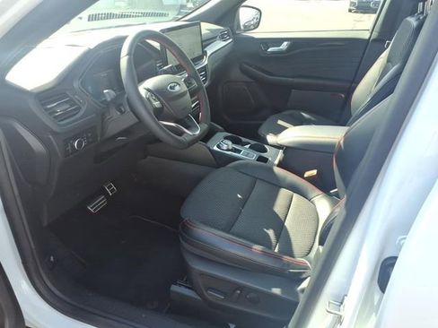 Certified 2023 Ford Escape ST-Line w/ Tech Pack #1 AWD/4WD image 12