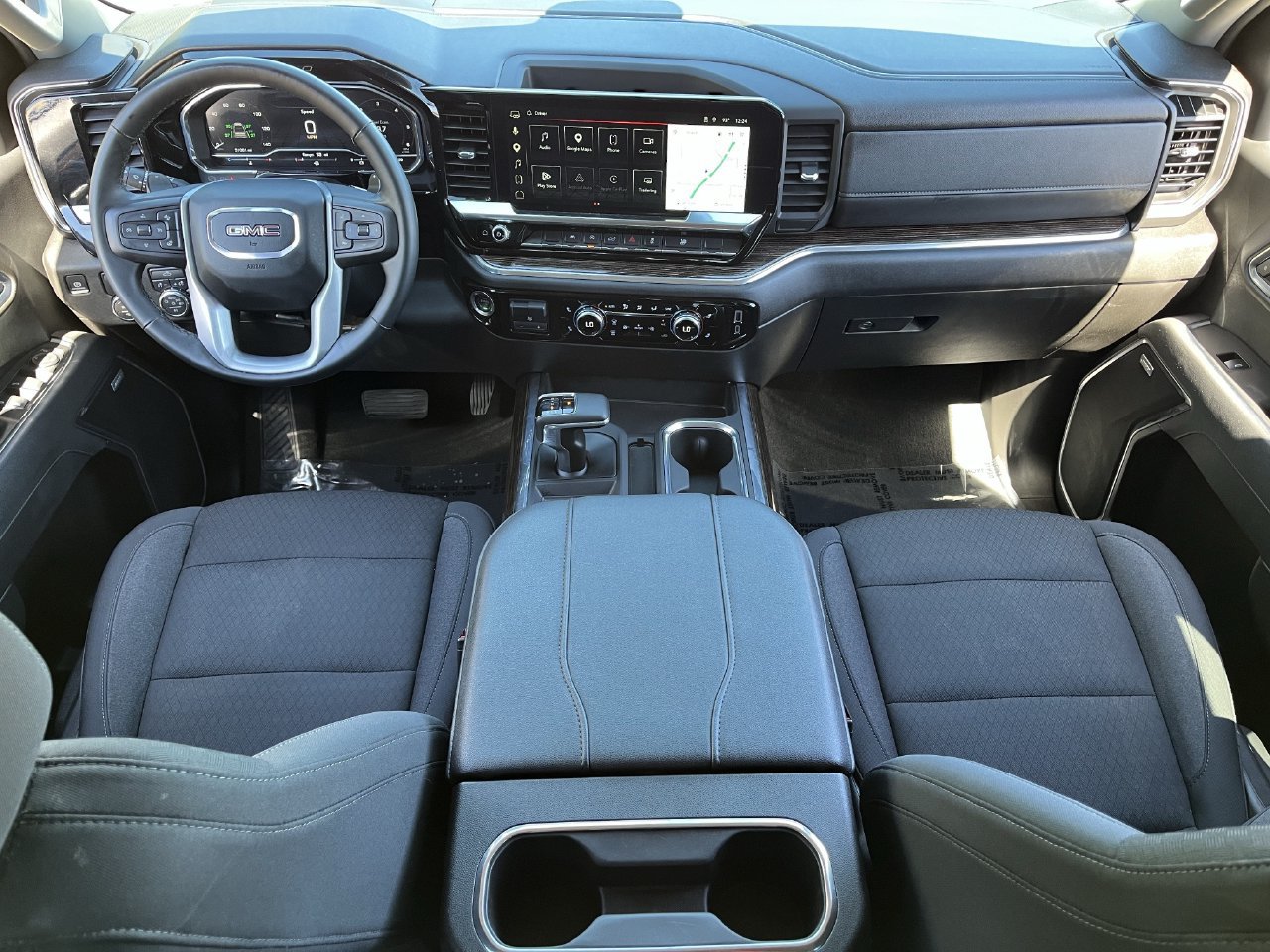 Used 2025 GMC Sierra 1500 Elevation w/ Preferred Package RWD image 9