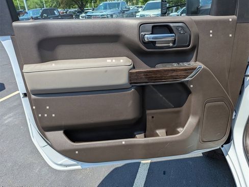 New 2025 GMC Sierra 2500 SLE w/ SLE Convenience Package image 10