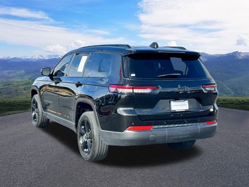 Used 2024 Jeep Grand Cherokee L Altitude AWD/4WD image 3