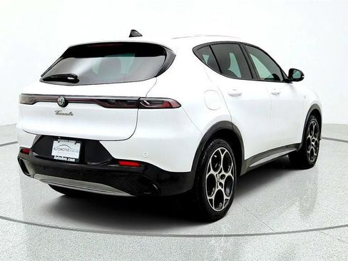 Used 2024 Alfa Romeo Tonale Ti AWD/4WD image 5