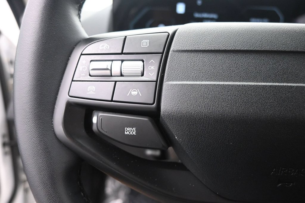 Used 2025 Kia K4 EX FWD image 32