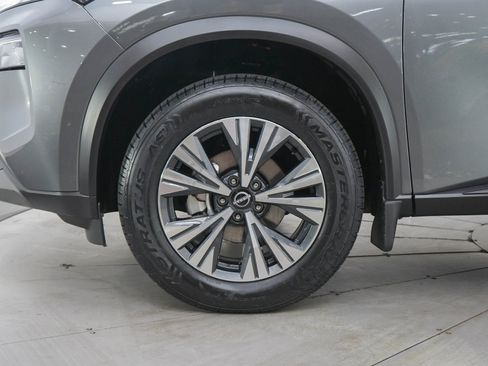 Used 2023 Nissan Rogue SV w/ SV Premium B Package AWD/4WD image 30