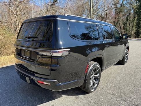 New 2026 Jeep Grand Wagoneer L Limited image 7