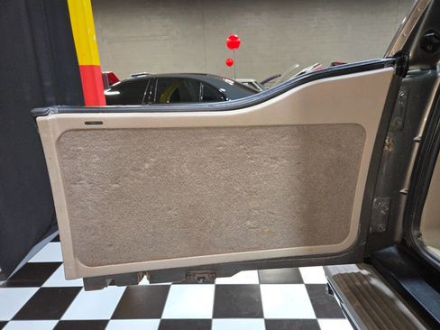 Used 2004 Ford Excursion Limited image 67