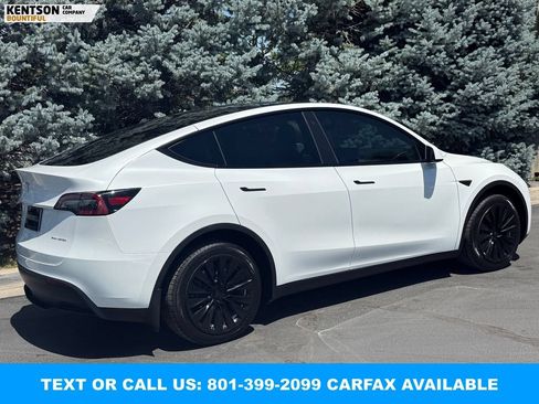 Used 2023 Tesla Model Y Long Range AWD/4WD image 9