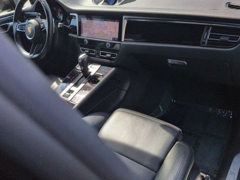 Used 2022 Porsche Macan S AWD/4WD image 30