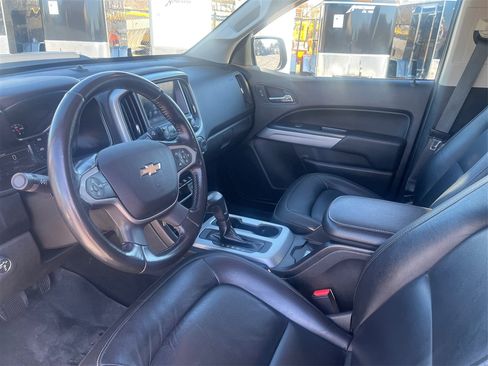 Used 2018 Chevrolet Colorado ZR2 w/ ZR2 Midnight Special Edition image 9