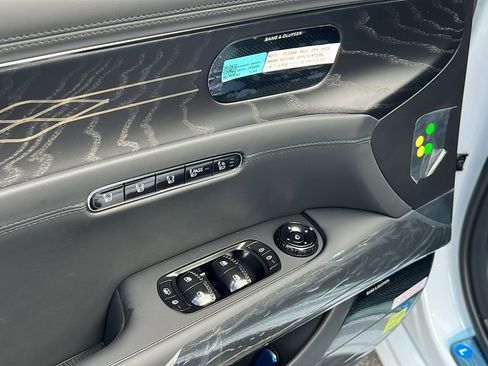 New 2026 Genesis G90 3.5T Prestige image 21