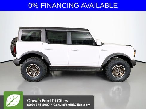 New 2025 Ford Bronco Outer Banks image 18