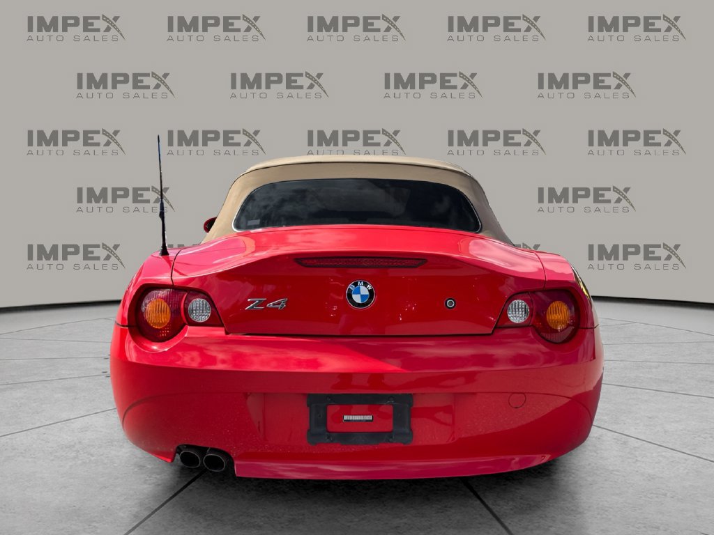 Used 2004 BMW Z4 3.0i RWD image 4