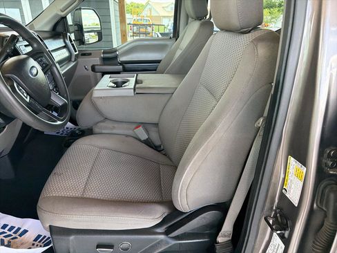 Used 2019 Ford F250 XLT w/ XLT Value Package AWD/4WD image 14