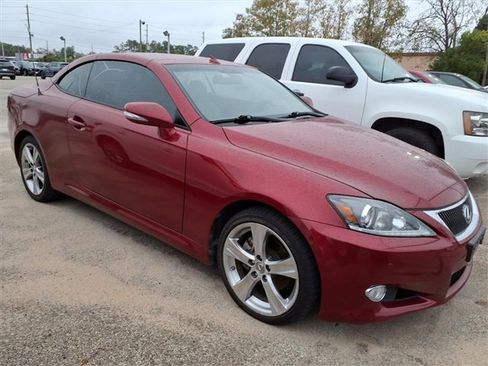 Used 2012 Lexus IS 250C image 3