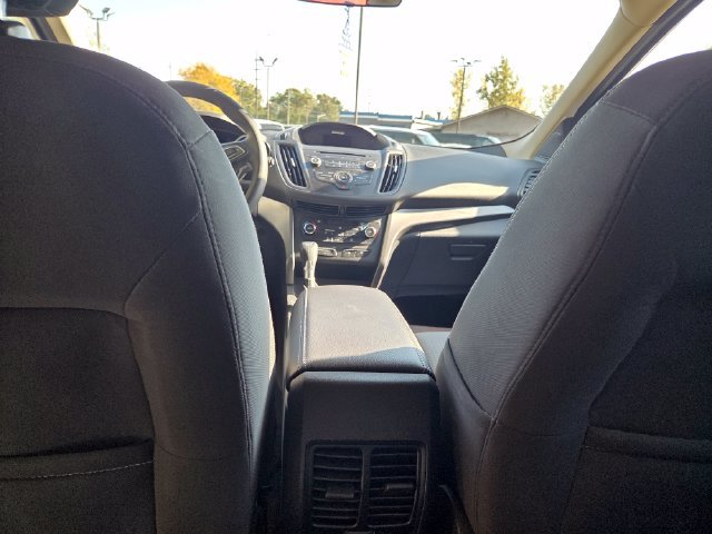 Used 2017 Ford Escape SE FWD image 38