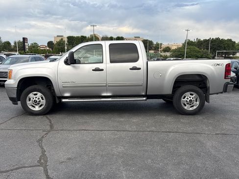 Used 2013 GMC Sierra 2500 SLE AWD/4WD image 3