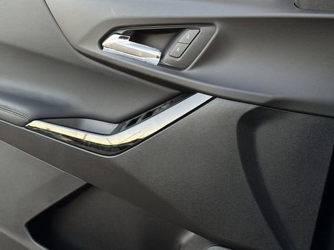 New 2026 Chevrolet Equinox LT image 21