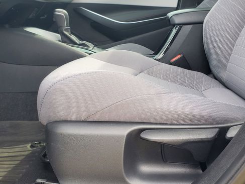 Used 2023 Toyota Corolla SE w/ SE Premium Package FWD image 10
