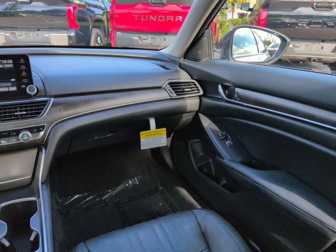 Used 2022 Honda Accord Touring image 16