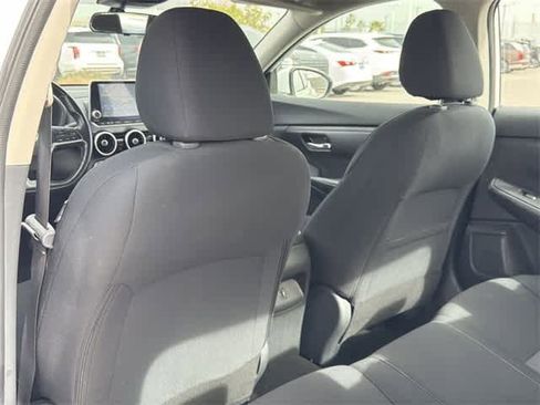 Used 2022 Nissan Sentra SV image 19
