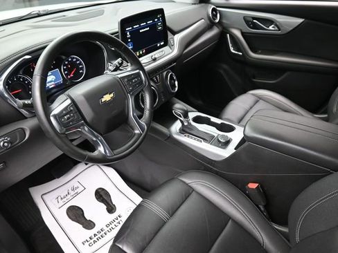 Used 2024 Chevrolet Blazer LT w/ Midnight/Sport Edition FWD image 18