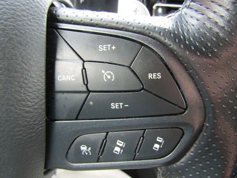 Used 2024 Dodge Durango GT AWD/4WD image 29