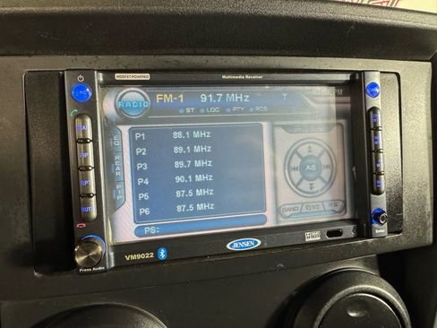 Used 2007 Jeep Wrangler Unlimited X image 15