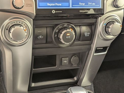 Used 2023 Toyota 4Runner SR5 image 20