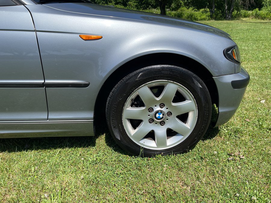Used 2005 BMW 325xi Sedan AWD/4WD image 31