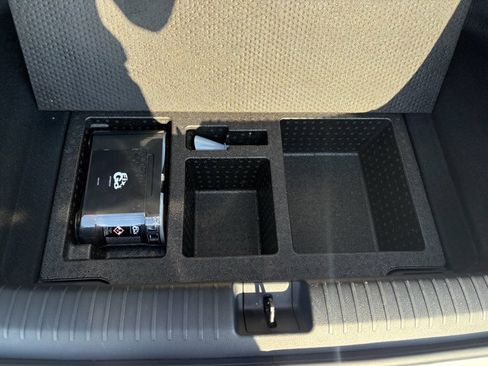 Certified 2023 Honda Accord Touring image 30